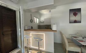 Apartmani Grebastica